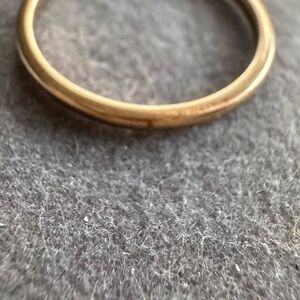 Classic Gold Women's Band